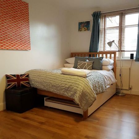 Vauxhall Walk Hotel Londra Esterno foto