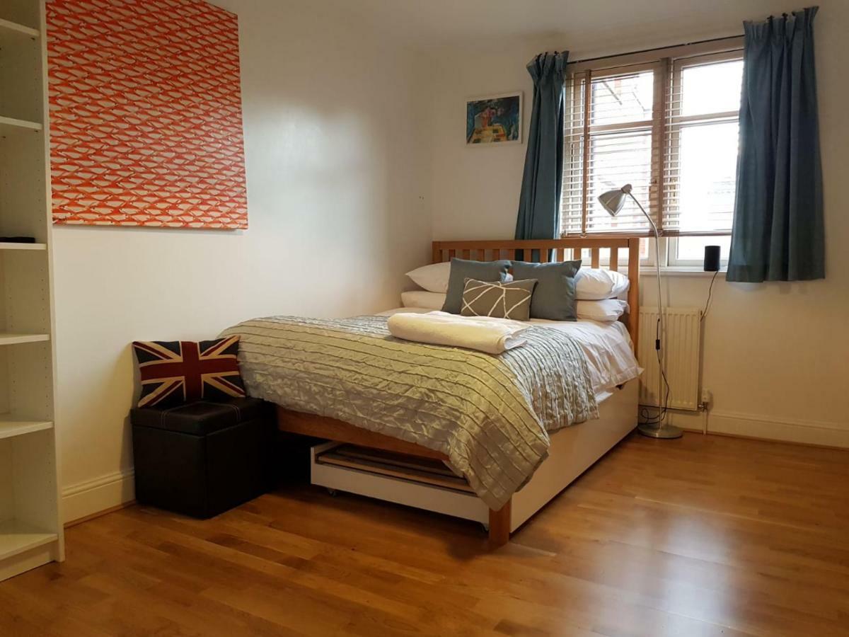 Vauxhall Walk Hotel Londra Esterno foto